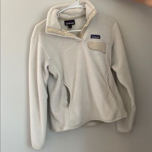 white fleece patagonia